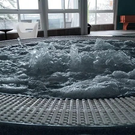 4 Pers Avec Terrasse, Piscine Et Animaux Admis - Fr-1-165b-46 Jausiers